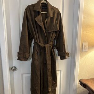 Ashley Graham Plus-Size Faux Suede Trench Coat with Belt Sz 1X $260 NWT